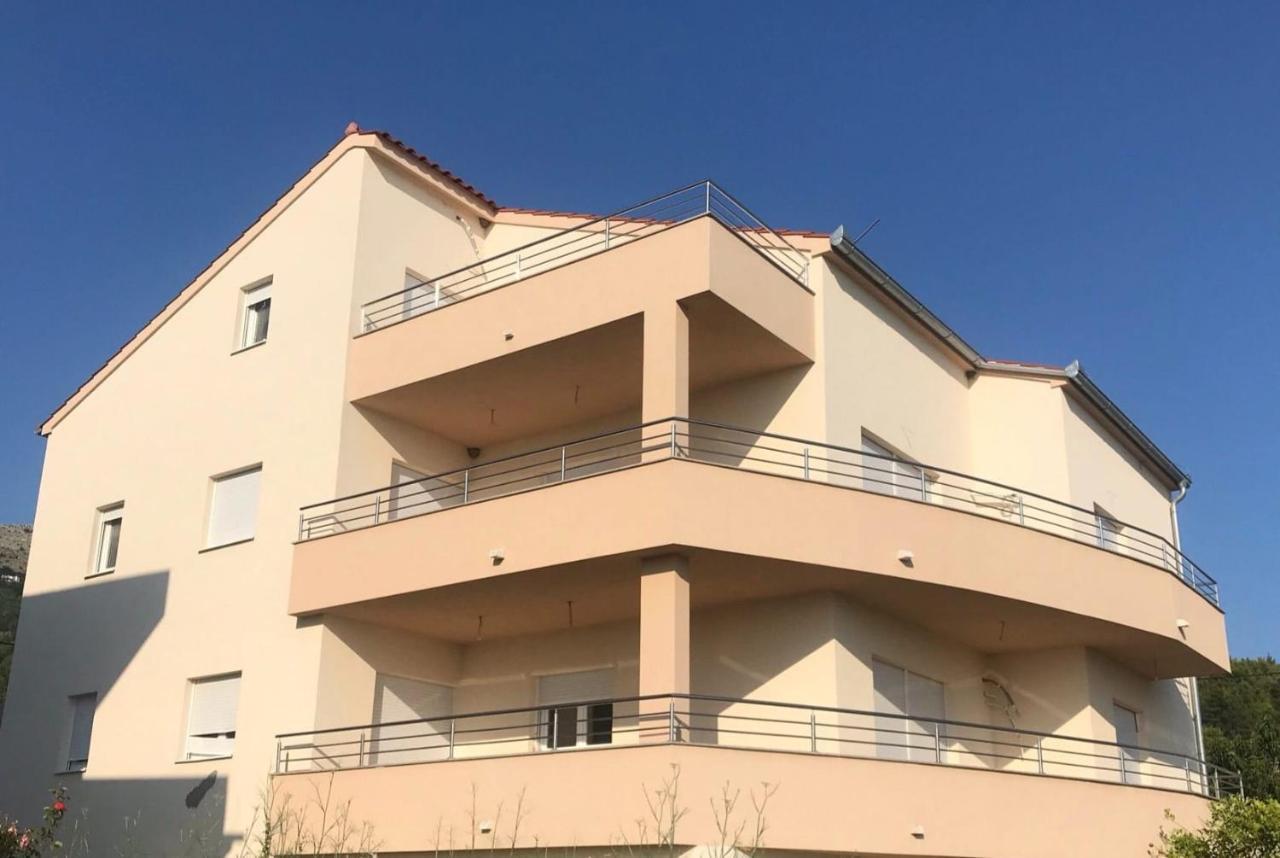 Villa Ana Perfect For Families With Kids And Groups,House With Heated Pool Подстрана Екстер'єр фото