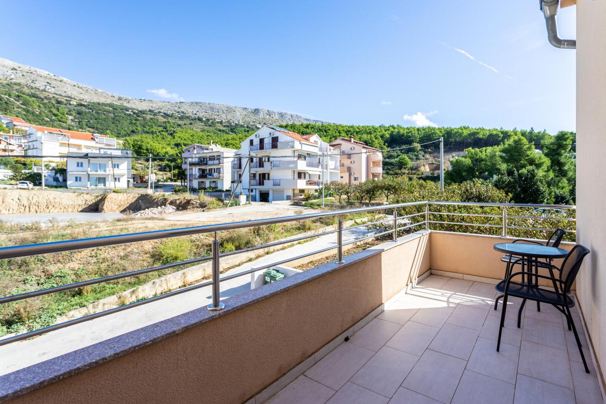 Villa Ana Perfect For Families With Kids And Groups,House With Heated Pool Подстрана Екстер'єр фото