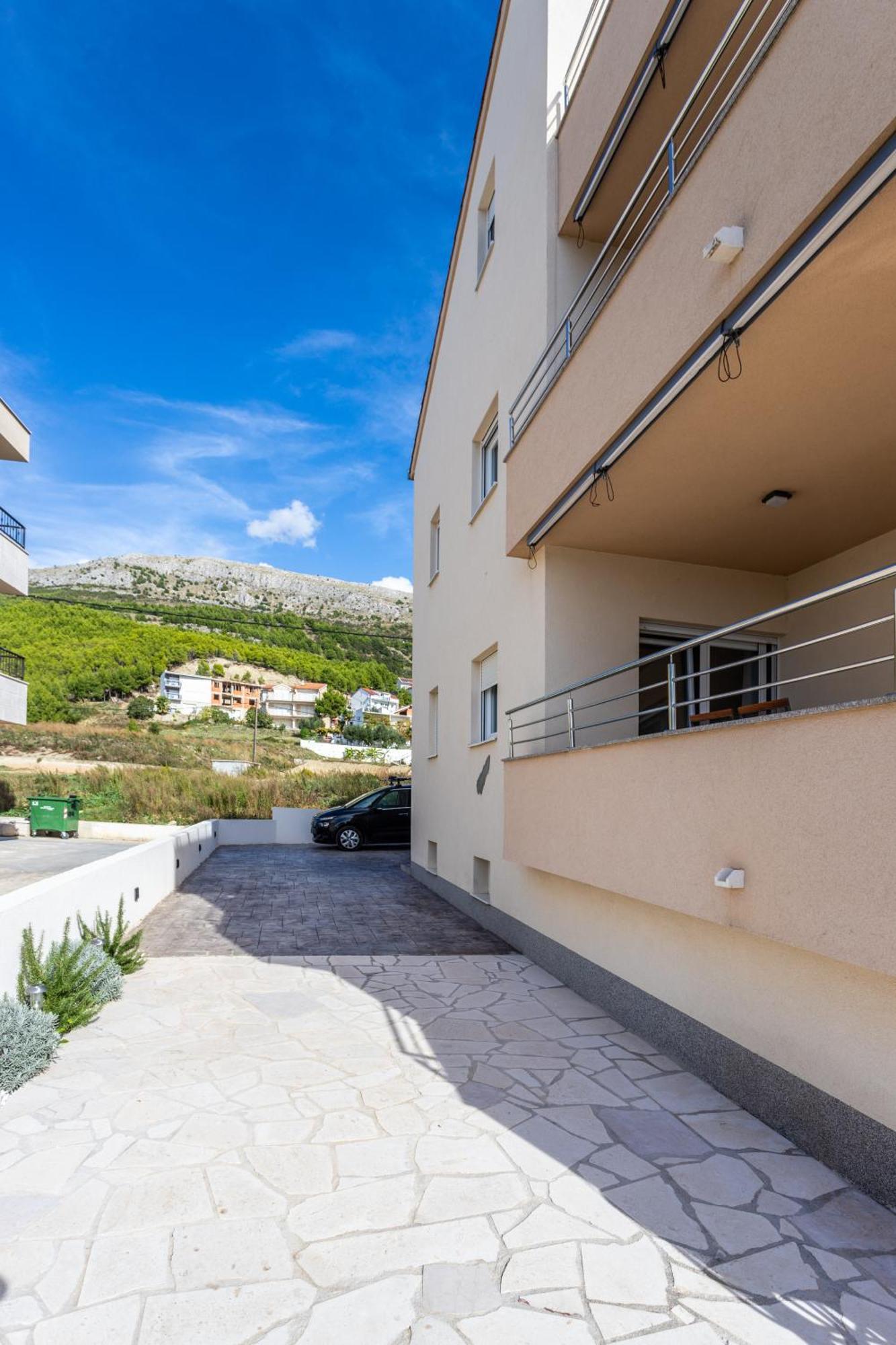 Villa Ana Perfect For Families With Kids And Groups,House With Heated Pool Подстрана Екстер'єр фото