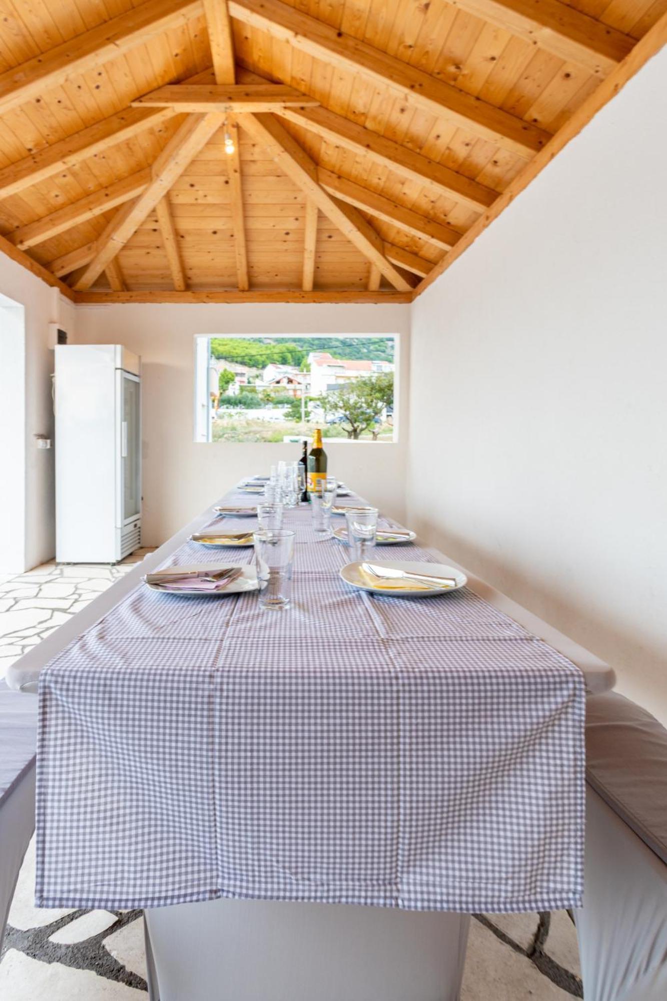 Villa Ana Perfect For Families With Kids And Groups,House With Heated Pool Подстрана Екстер'єр фото
